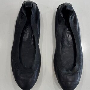 Chanel Black Elastic Trim Ballet Flats - Good Condition - Size 39